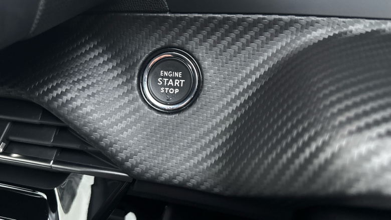 Peugeot 208 1.2 PureTech Active Premium + 5dr Petrol Hatchback